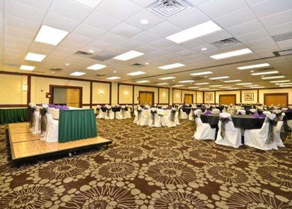 Quality Inn & Conference Center Akron Restaurant billede